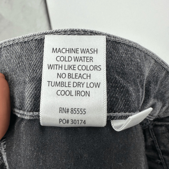 Pistola Kate High Rise Slim Straight Jeans Whittier Wash Size 33 Organic Cotton - Picture 6 of 14